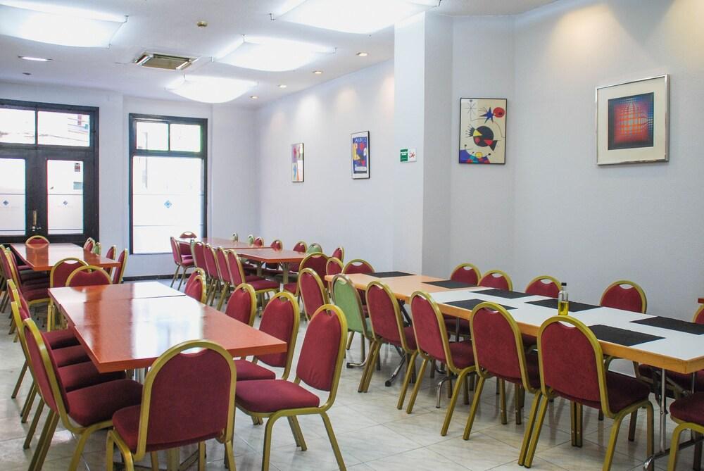 Hotel Faranda Pathos Gijon, Ascend Hotel Collection Exterior photo